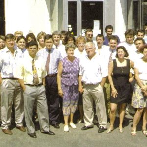 Photo des employés de l'huilerie en 1994
